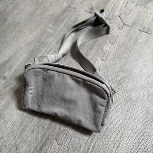 Lululemon Everywhere Belt Bag‎ Mini Unisex Color Gray